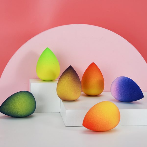 Gradient Color Makeup Sponge
