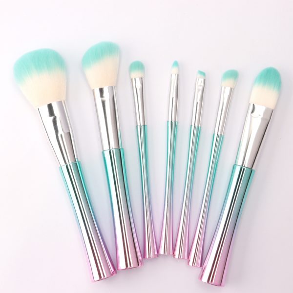 42.3 7PCS Gradient Metallic Finish Brush Set
